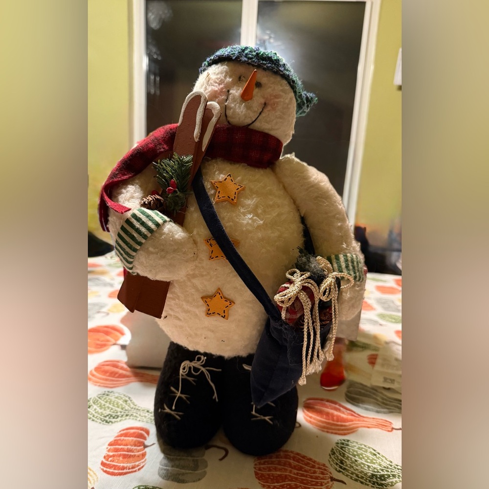 Festive Snowman Holiday Decor